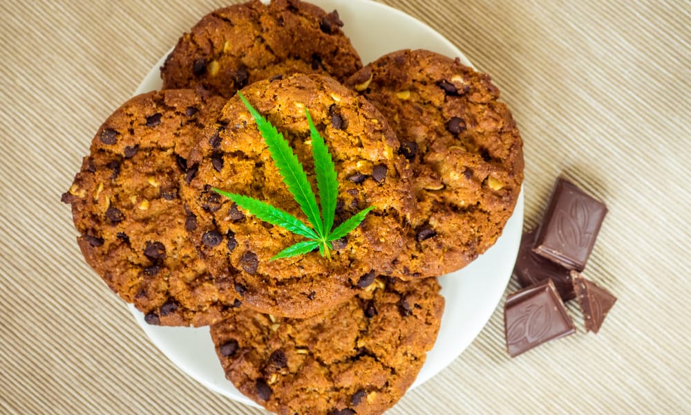 canadian-health-officials-recommend-limiting-thc-edibles-5mg-featured